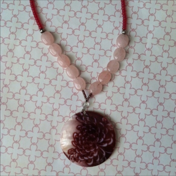 Lotus design,(shell) on beaded necklace;handmade - Picture 4 of 4